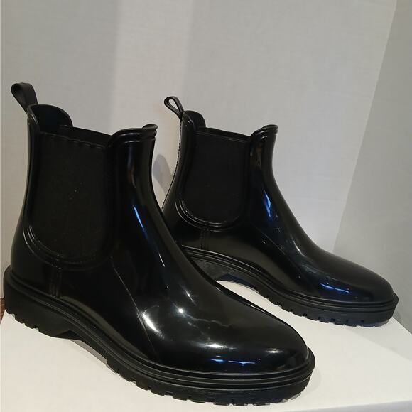 INC International Concept pull on Chelsea Style Black Short Rain Boots - 10 - Picture 2 of 10